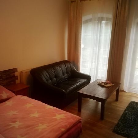 Villa Barrandov Pokoj 3 Prague Ngoại thất bức ảnh
